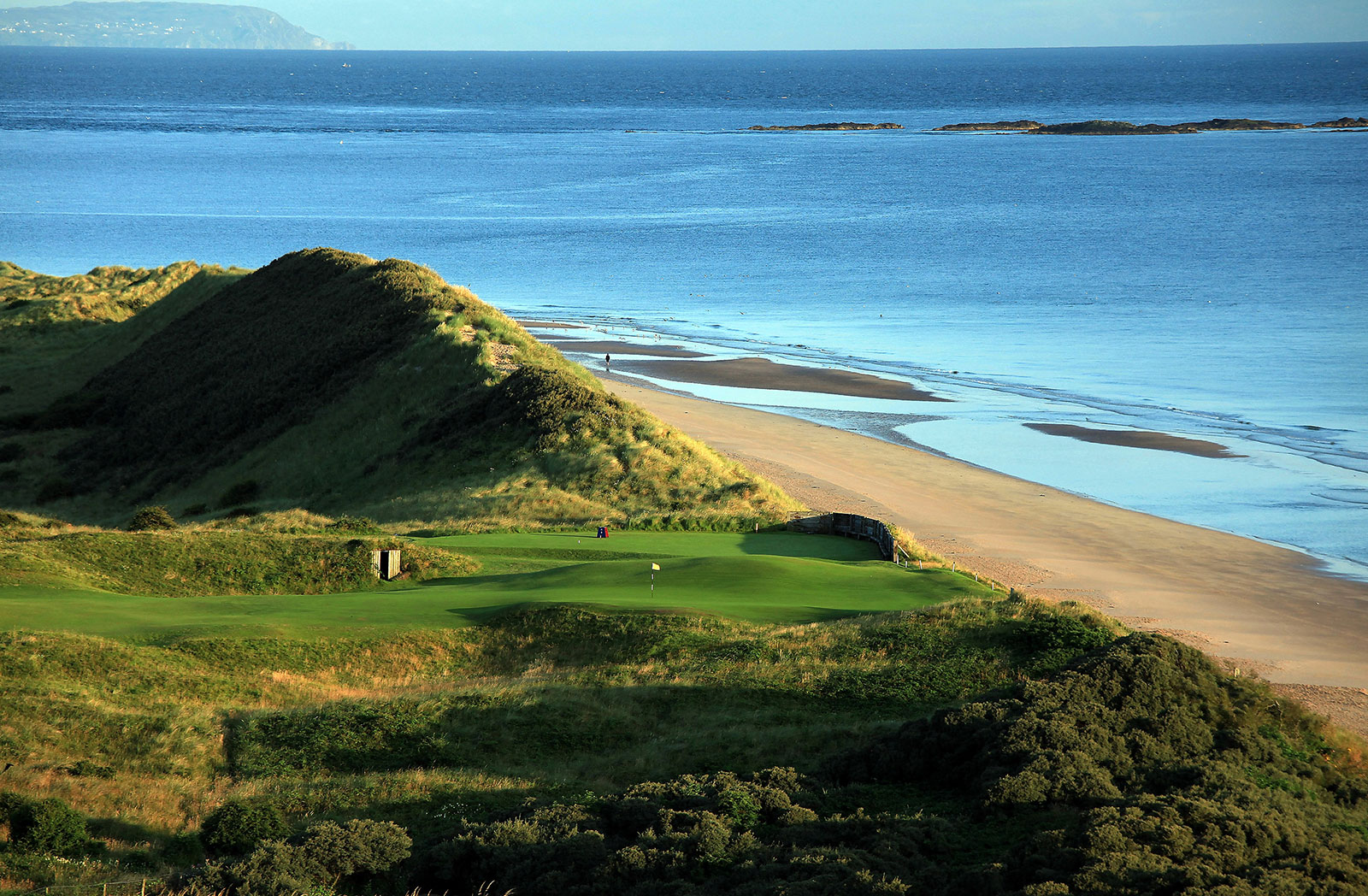 Read our PGA Pro Blog - Traveling with George: Touring Northern Island