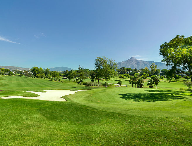 Aloha Golf Club Gallery Image 4