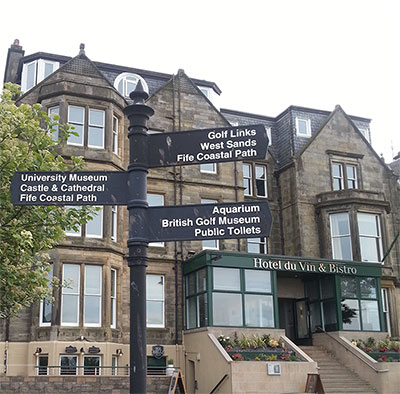 vin du hotel andrews st