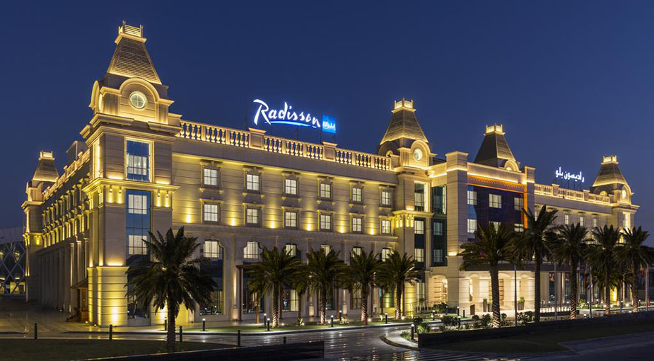 Radisson Blu - Ajman Gallery Image 1