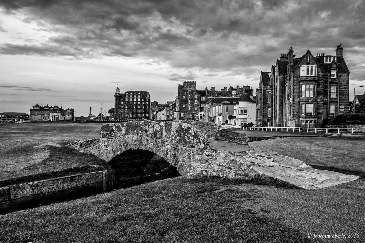 Play the Famous Old Course